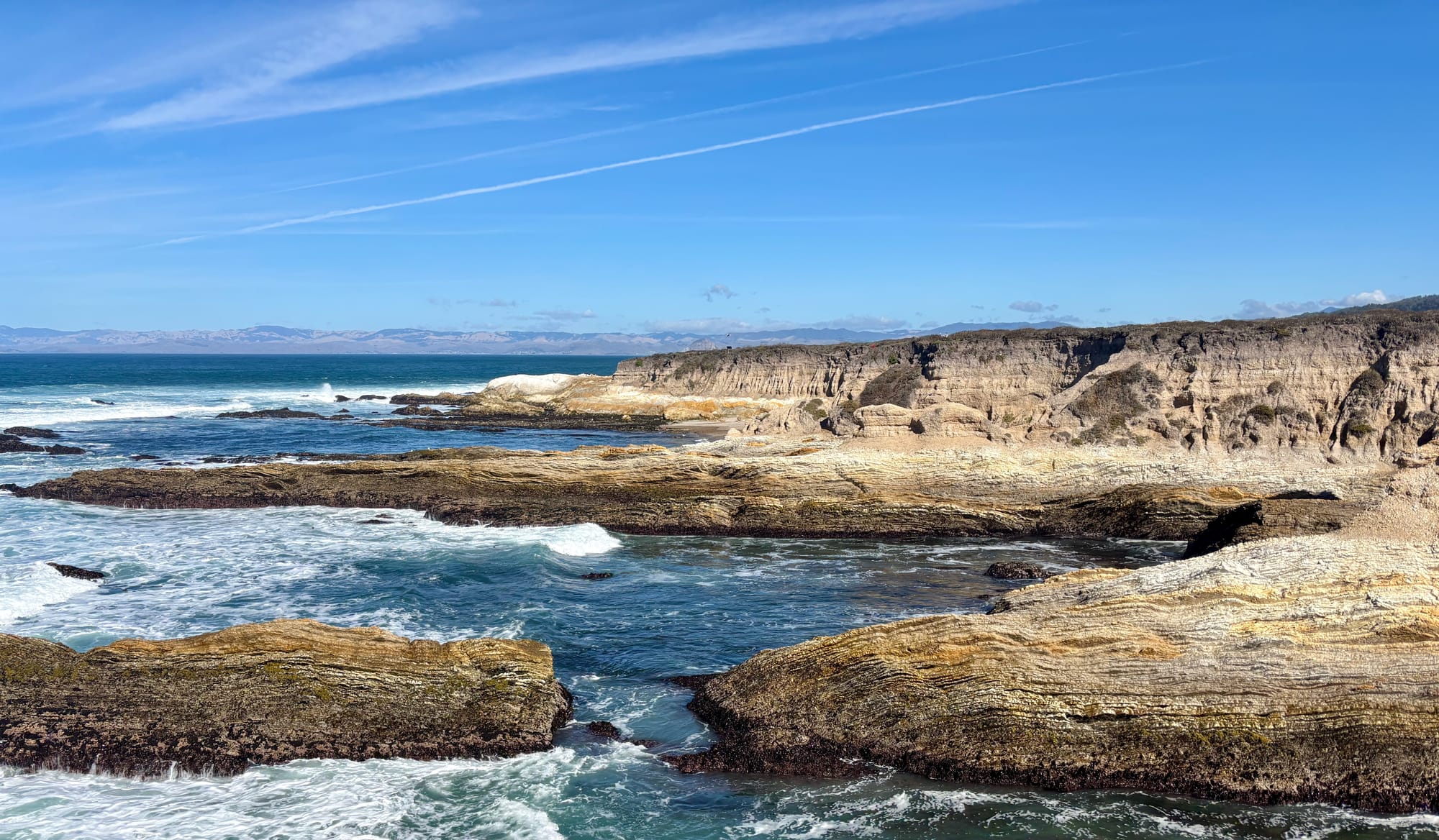 Hiking Photojournal: Montaña de Oro Bluff Trail + Spooner's Cove