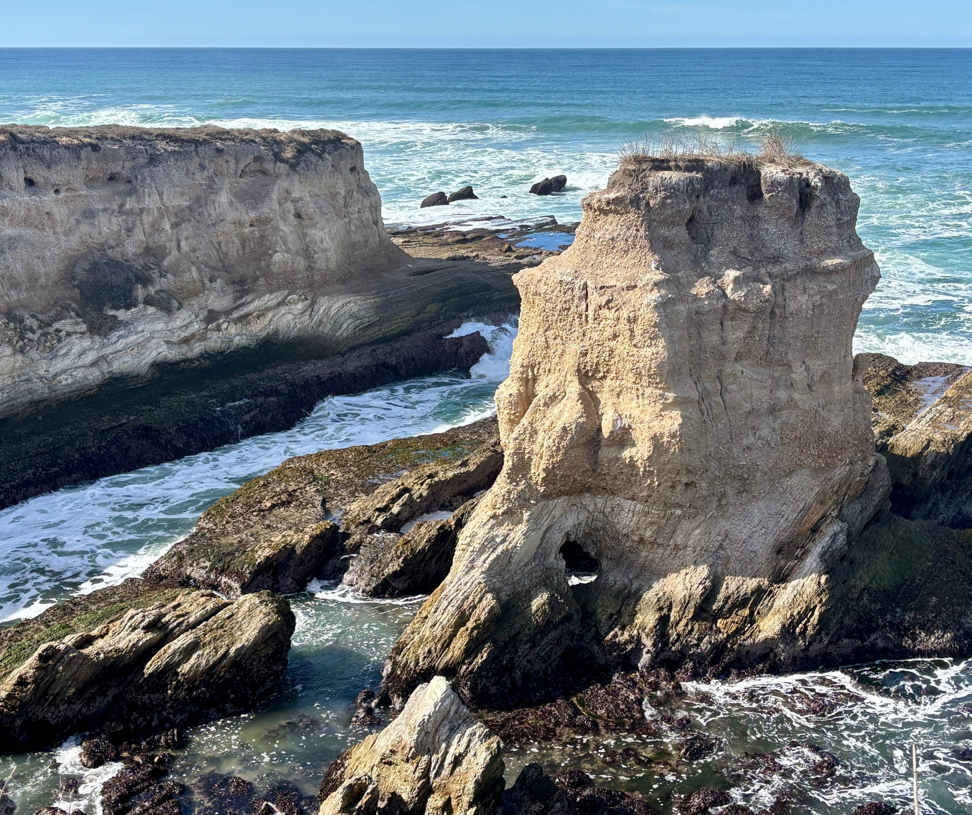 Hiking Photojournal: Montaña de Oro Bluff Trail + Spooner's Cove