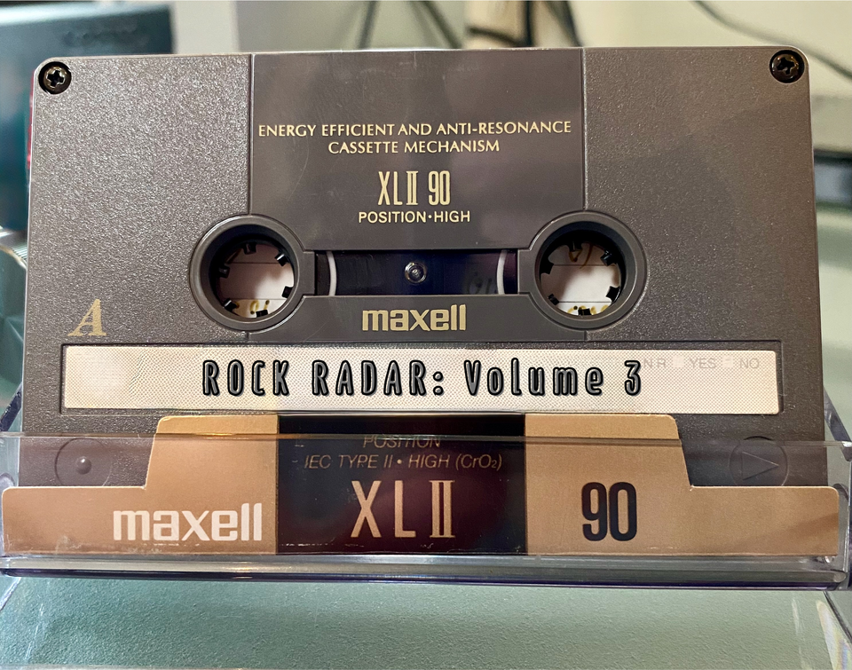 A Maxell XL II tape with a label